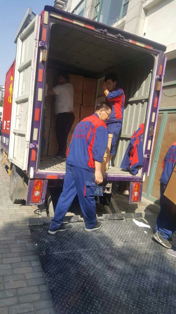 杭州搬家公司搬运现场打包服务解析