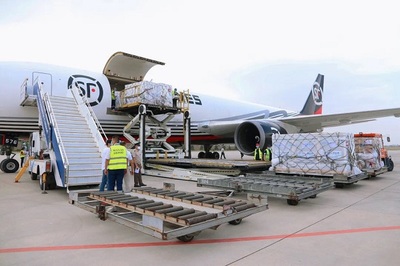 顺丰护航 四个“100%”装卸服务，筑牢新冠疫苗运输安全防线